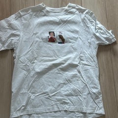 GU Tシャツ2枚の画像