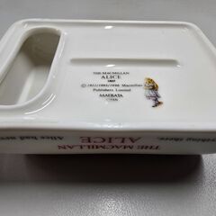 マクミランアリス　ポケットティッシュケース　陶器　前畑株式会社製（MAEBATA）の画像
