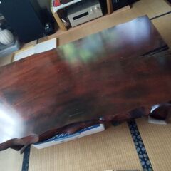 一枚板の座卓の画像