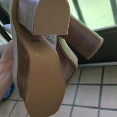 厚底ブーツの画像