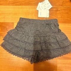 未使用タグ付き　BeBe サイズ90
