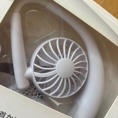 USB充電式ハンズフリー首掛け扇風機 Fans Freeの画像