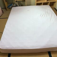 ㉔良質クイーンサイズマットレス　の画像