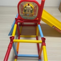 ジャングルジム、滑り台