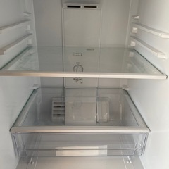 冷蔵庫の画像