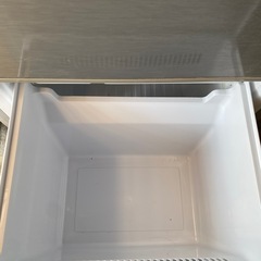 冷蔵庫の画像