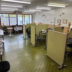 フリマ　ハンドメイド　ネイリスト　占い師募集