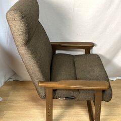 【B53】ニトリ　高座　リクライニングチェアの画像
