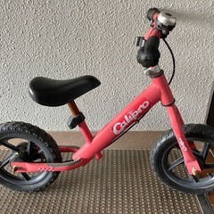 ストライダー風自転車＆キッズカーのセットの画像