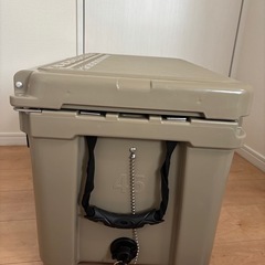 フィールドア　ノーザンクーラーボックス　42.5Lの画像