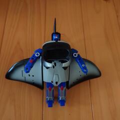 エイ　変型ロボットの画像