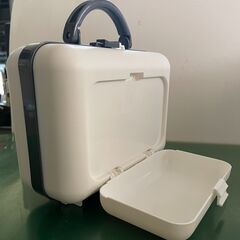 缶クーラーBOX　の画像