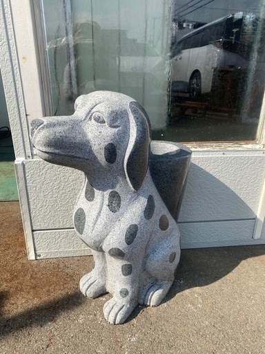 犬の石像