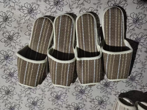 スリッパ100足単位で販売