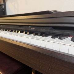 YAMAHA 電子ピアノの画像