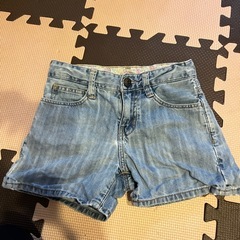 120サイズ　カットソー　の画像
