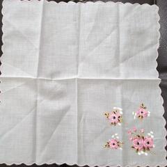刺繍入り ガーゼハンカチ４枚セットの画像