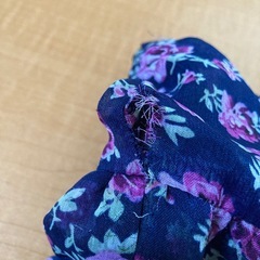 🍀お話中　
花柄ミニスカート　サイズ160 　の画像