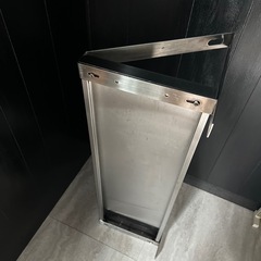 ステンレス　棚　壁掛け　インテリア　家具の画像