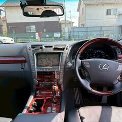 H20年式　LSハイブリッド　LS600ｈL　純正ナビ・サンルーフ・本革シート・マクレビの画像