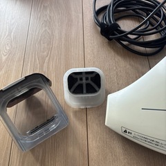 お値下げ‼️布団専用ダニクリーナー　レイコップの画像