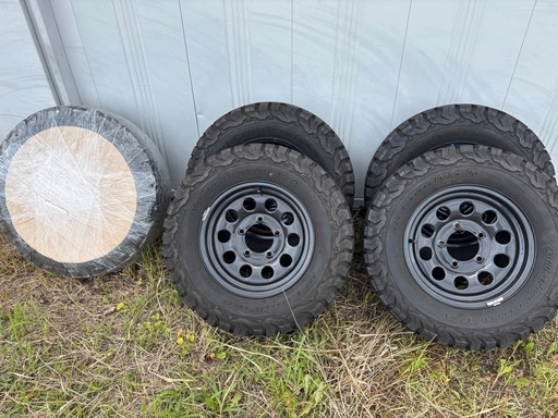 ジムニーシエラ　純正ホイールBFグッドリッチ　タイヤホイールセット5本　引取