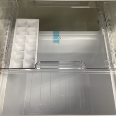 SHARP  シャープ　冷蔵庫　SJ-15E9-W  2022年製  152Lの画像