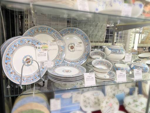 【愛品倶楽部柏店】 ウェッジウッド フロレンティーン ターコイズシリーズ ティーカップ ポット クリーマー プレート