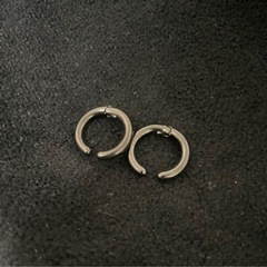 フェイクピアス⑧