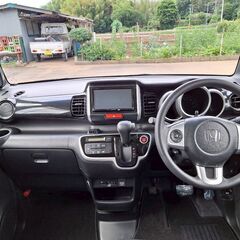 H28年式　N-BOXカスタム　G・Lパッケージ★車検2年付き★の画像