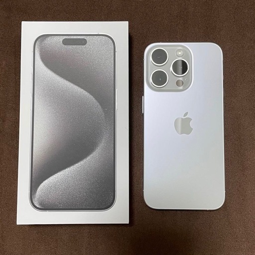 5G iPhone15pro ホワイトチタニウム
