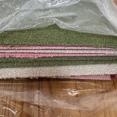 　50×50 タイルカーペット 9まいの画像