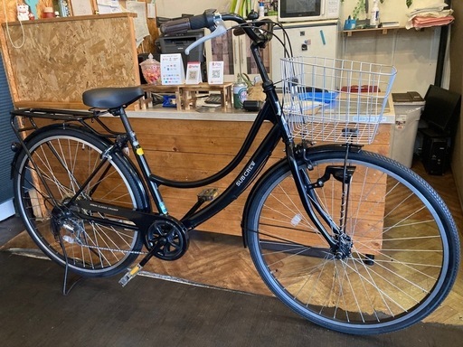 【前後タイヤ・チューブ新品！】 LEDオートライト　6段変速　27インチ自転車　ブラック