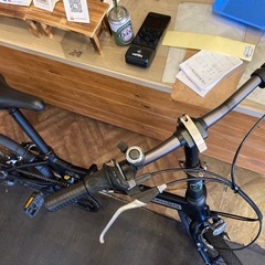 【DAHON HIT後輪タイヤ・後輪チューブ新品！】アルミフレーム　高さ調整可能　6段変速 20インチ折りたたみ自転車　マットブラックの画像