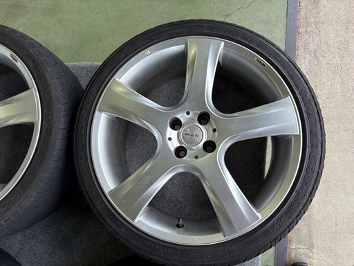 MAK 7.5J×18インチ pcd100オフセット＋40　