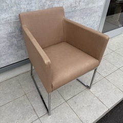 ダイニングチェア　レザー