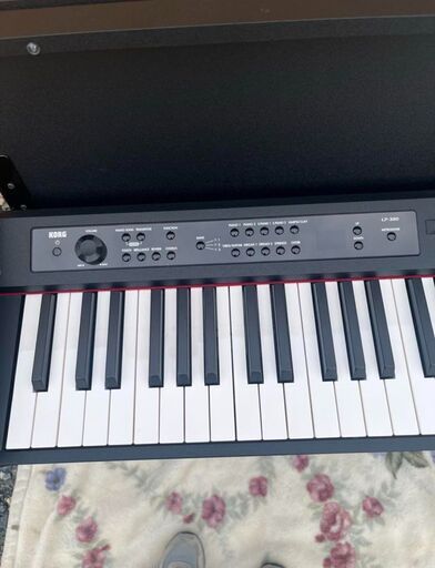 【美品】KORG 電子ピアノ LP-380BN【無料配送可能】 KORG LP-380U│スタイリッシュ、エレガント、かつ高品質な電子