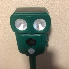 動物撃退器　犬よけ　ネズミ除け　ソーラー充電の画像