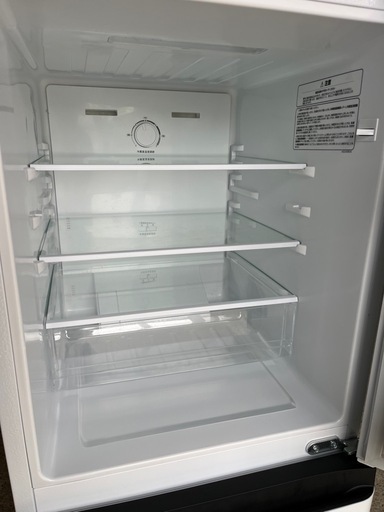 美品！Hisense 135L 冷凍冷蔵庫 HR-D13E4W　2025年