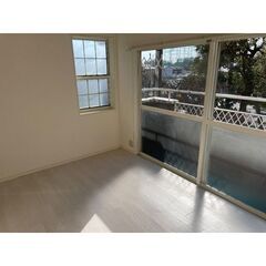 初期費用5万円パック⭐️敷・礼・仲0円⭐️フリーレント1ヶ月！ ⭐️若葉駅⭐️ロフト付きの角部屋！ − 埼玉県