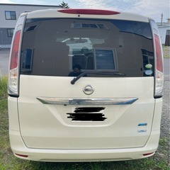 【4WD・ナビ・カメラ・ETC付】NC26 日産セレナ 平成26年式 の画像