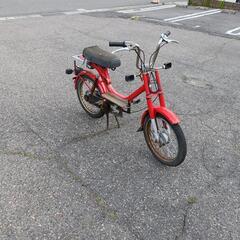 モペット自転車というよりただのピアジオブラボー