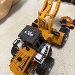 おもちゃ工事車両