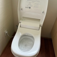 アラウーノ　トイレ 便器　XCH1602WSS　ほぼ未使用の画像