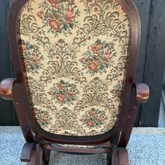 💺【アンティーク調ロッキングチェア】入荷しました🌿の画像