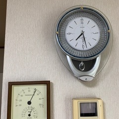 シチズン電波時計、温度湿度計の画像