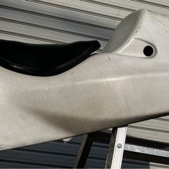 NSR250 MC18 FRPシートカウル　純正シート付きの画像