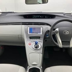 【自社ローン対象】トヨタ　プリウス　メモリーナビ　 バックカメラ　 ETC　スマートキーの画像