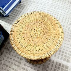 籐家具 スツール ラタン スパイラル レトロの画像