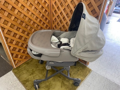 【愛品館江戸川店】コンビ ホワイトレーベル ネムリラ ベッテイ おやすみドームEG 2019年製 電動ハイローチェア ID:110-025247-007